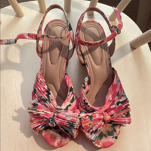 Kelly and Katie Floral Multicolor Heels - Picture 2 of 7
